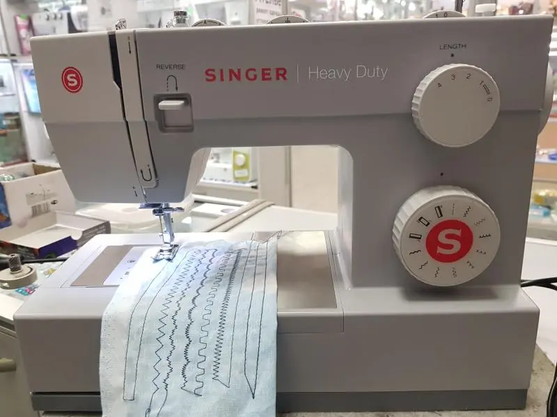 The Singer Heavy Duty 4423 Performance