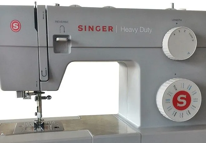 Singer Heavy Duty 4423 Pros And Cons