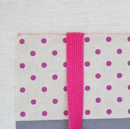 Sew Hands in place using a zig-zag stitch with your contrasting thread